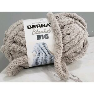 Yarnspirations Bernat Blanket Big‎ Yarn Jumbo Size 10.5oz Pale Gray 161251